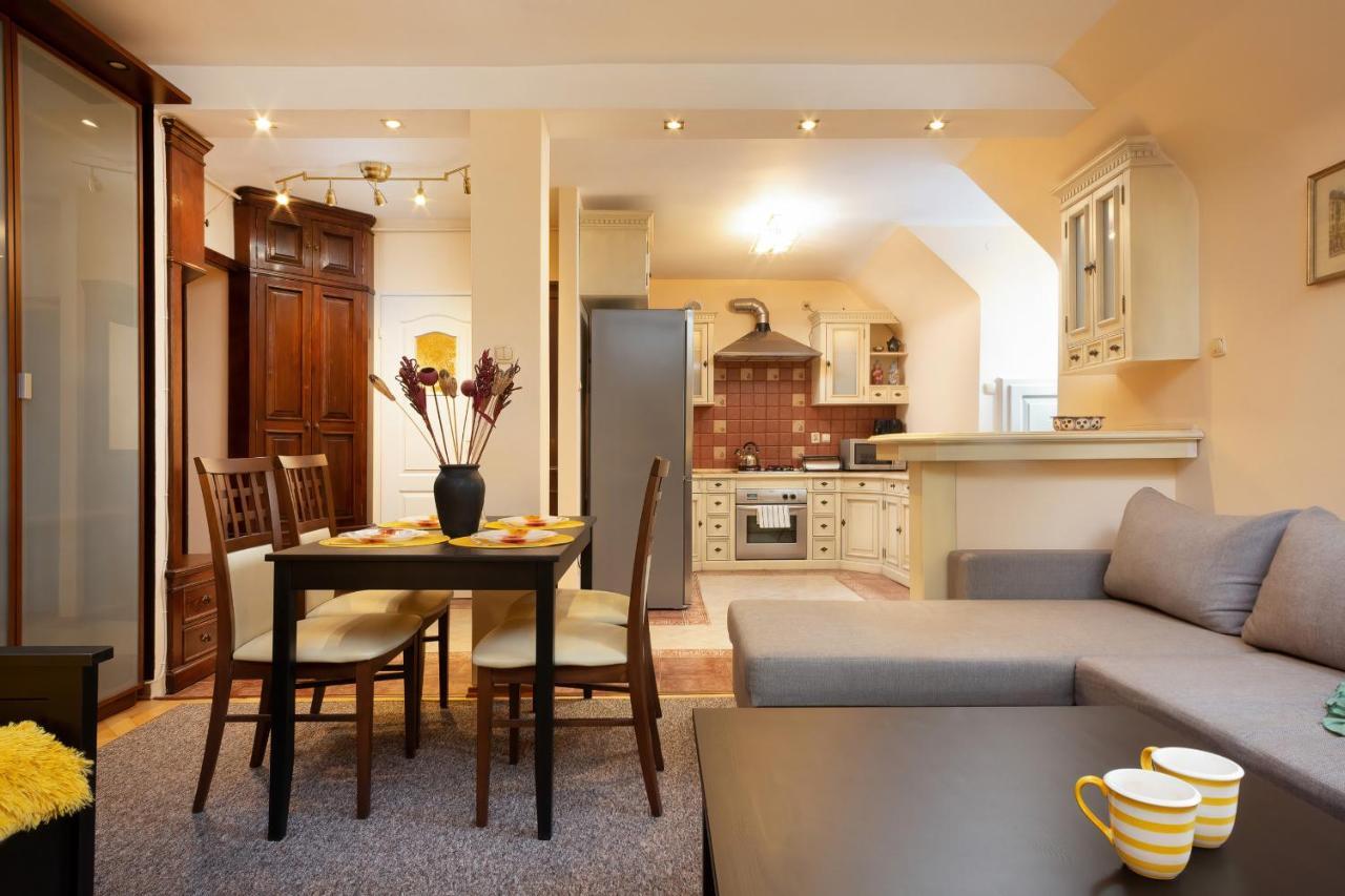 Apartments Warsaw Swietojanska By Noclegi Renters Kültér fotó